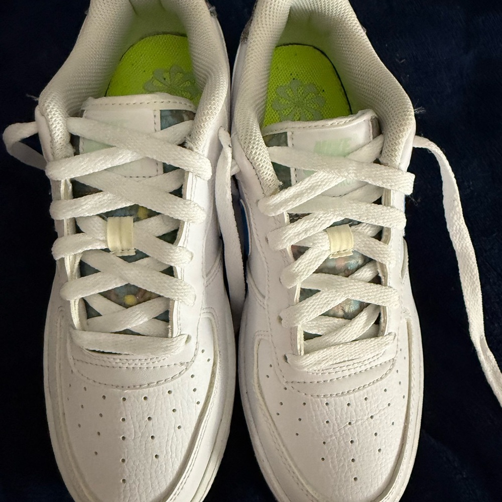 Rare Nike Air Force 1 LV8 Composite Gum Size 7Y